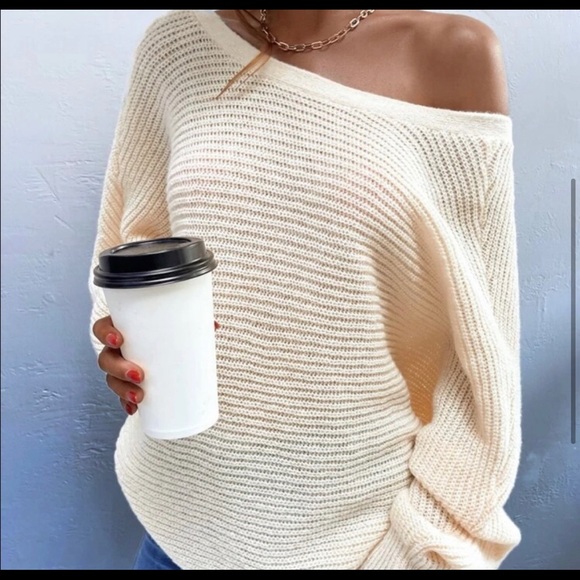 Cozy Cream Open Back Knit Sweater Top - Picture 4 of 5